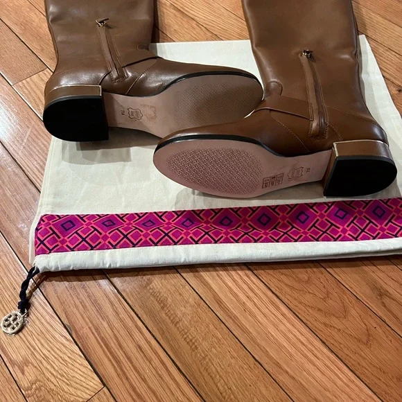 Tory Burch Sofia Riding boots - Picture 5 of 10